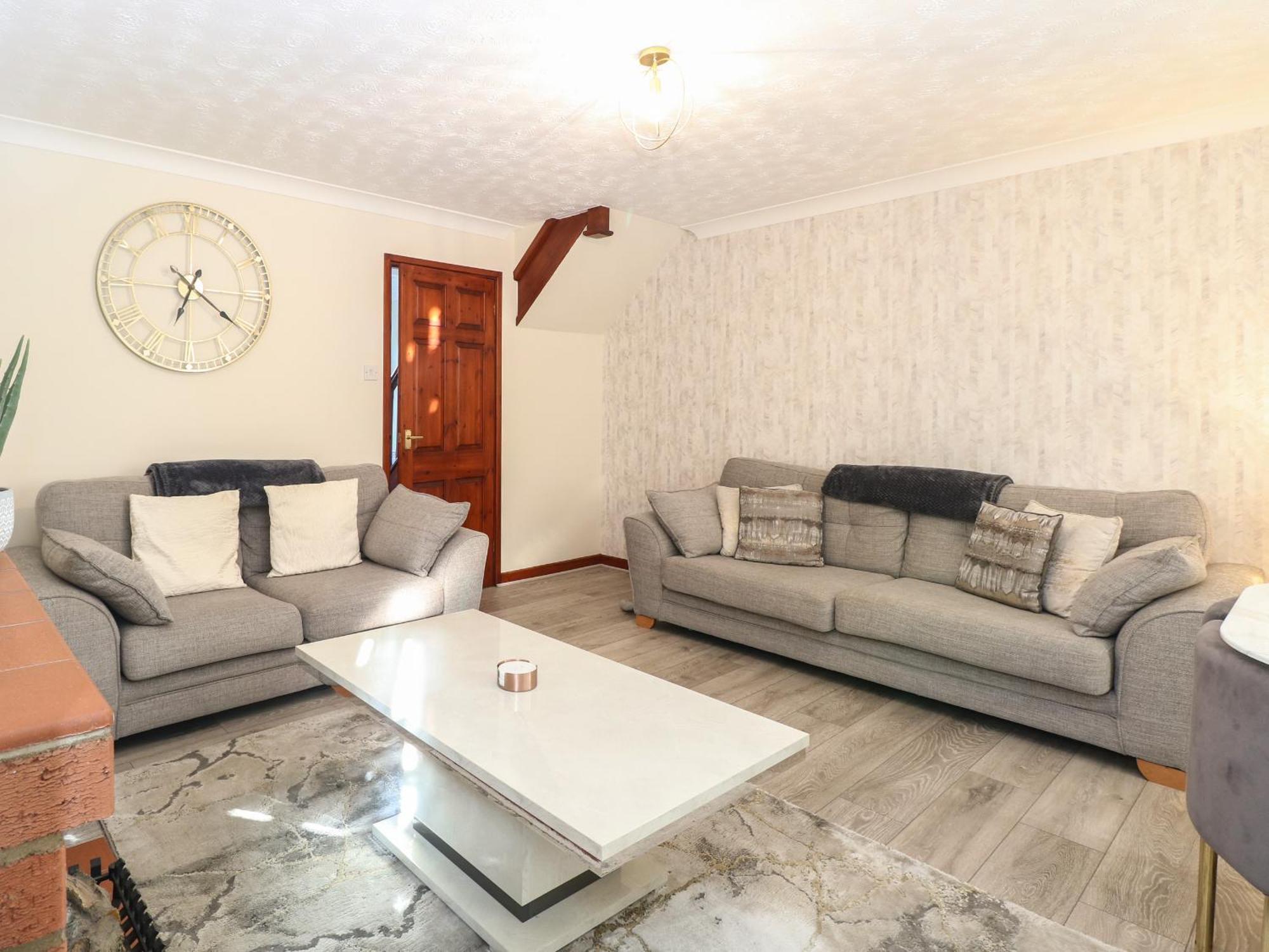 Seaview Cottage โฮลท์ ภายนอก รูปภาพ